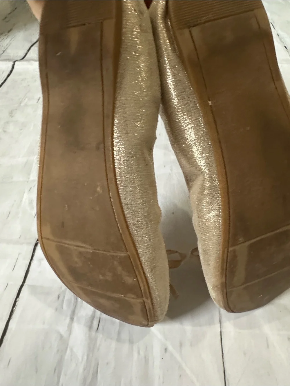 Nordstrom Champagne Gold  Ballet Flats with Bow size kids 4